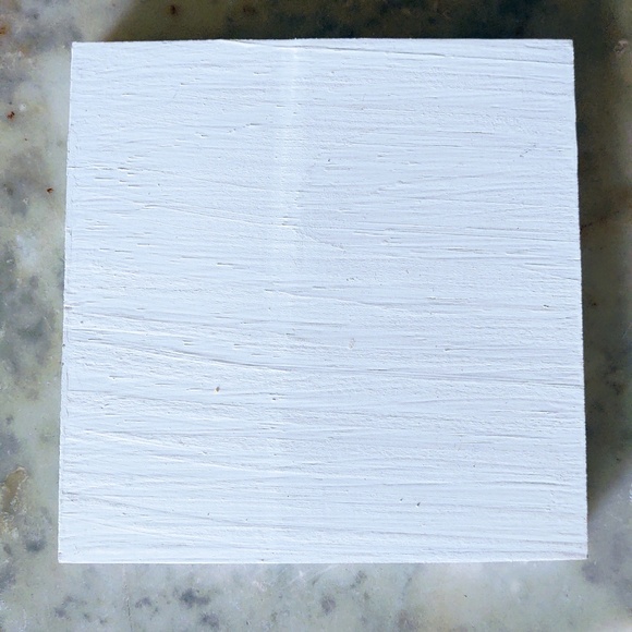 HANDCRAFTED TIERED TRAY DECOR/MINI WOOD SIGN/CHRISTMAS DOGS & TREE DECOUPAGE - Picture 2 of 2